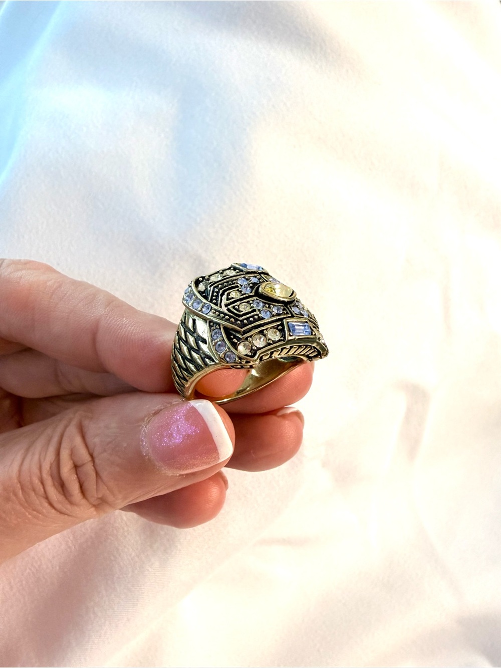 Heidi Daus cocktail ring